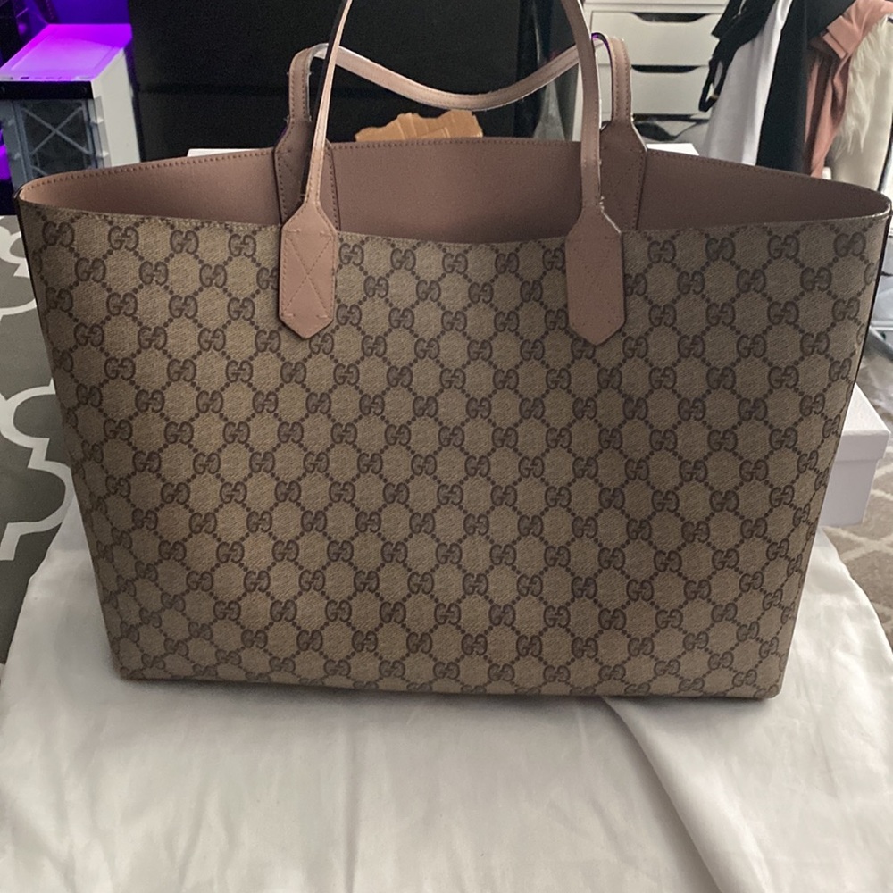 Gucci reversible tote bag